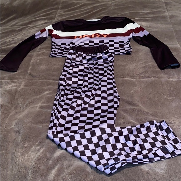 🔥Body trendy plaid sexy two-piece set.🔥 - Picture 3 of 5